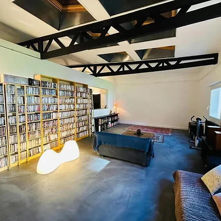 Latelier Du Centre Cathedrale * Reims